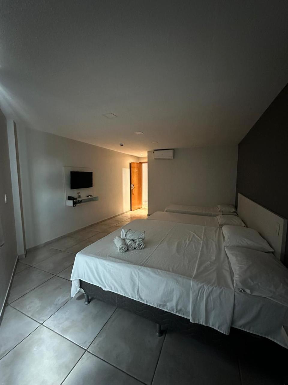 Rota 232 Hotel 卡鲁阿鲁 外观 照片