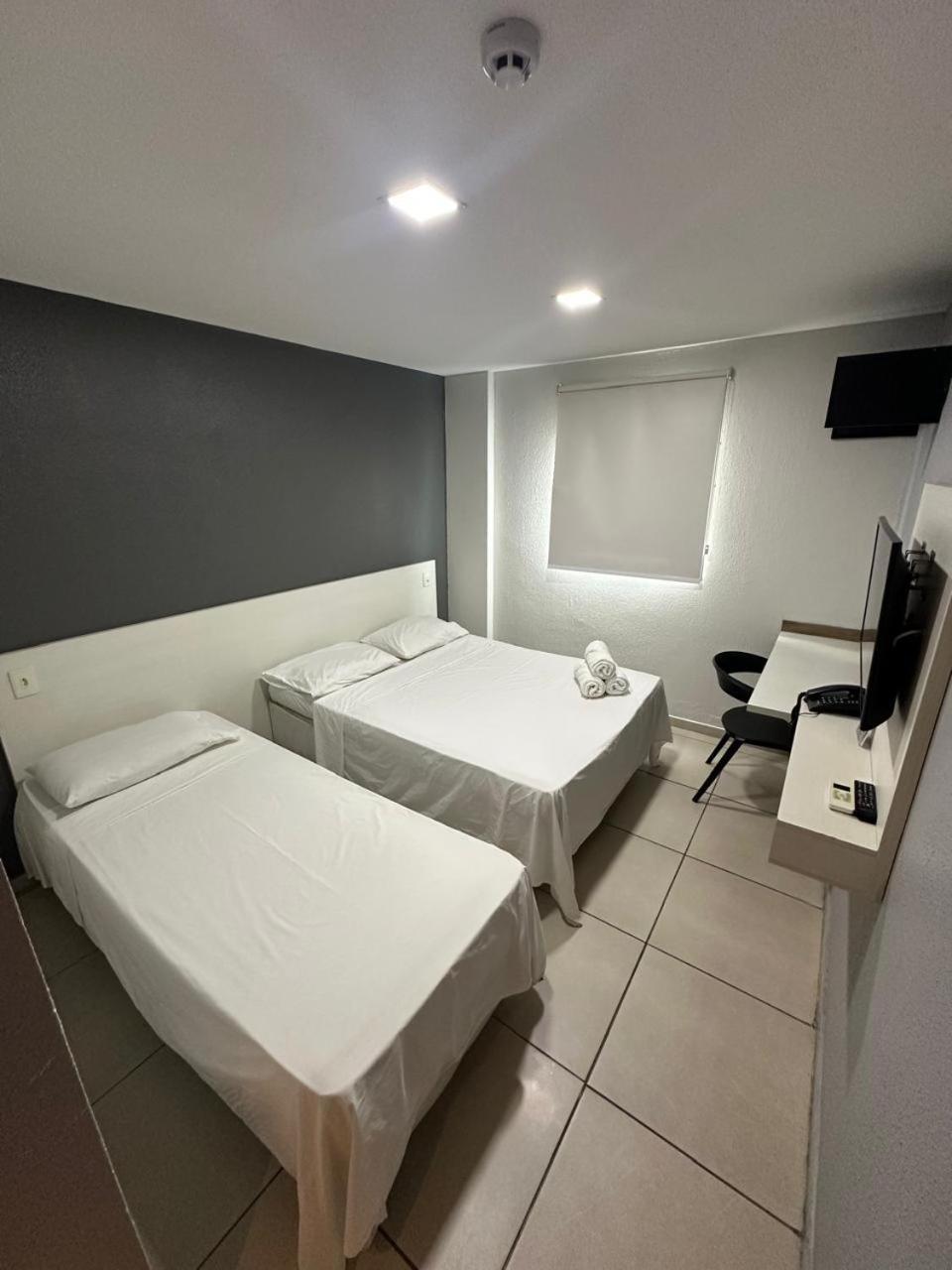 Rota 232 Hotel 卡鲁阿鲁 外观 照片
