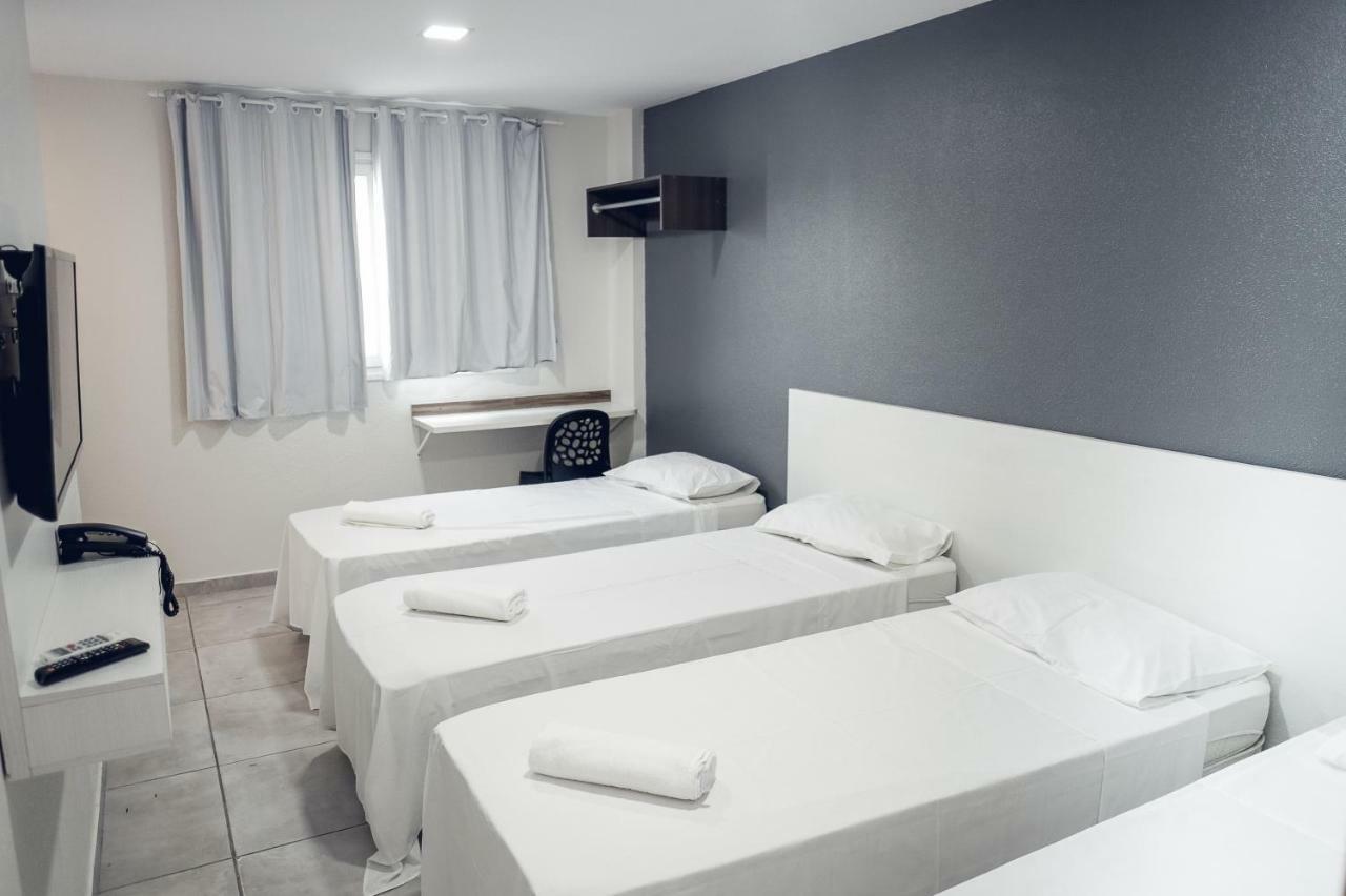 Rota 232 Hotel 卡鲁阿鲁 外观 照片